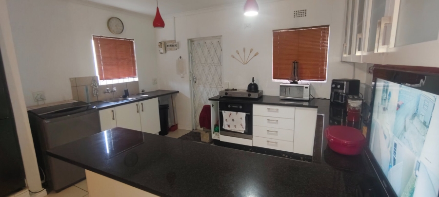 3 Bedroom Property for Sale in Rondevlei Park Western Cape